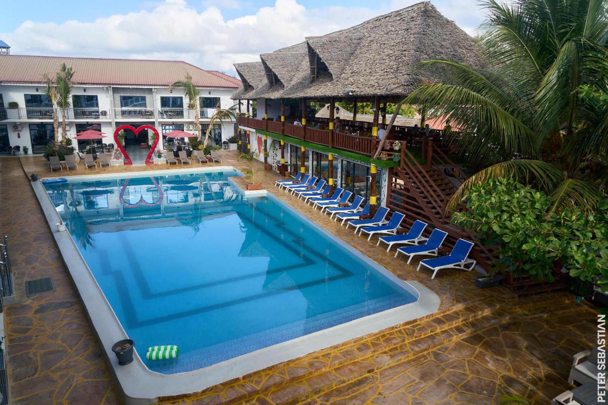 Canary Hotel & Spa Нунгві Екстер'єр фото