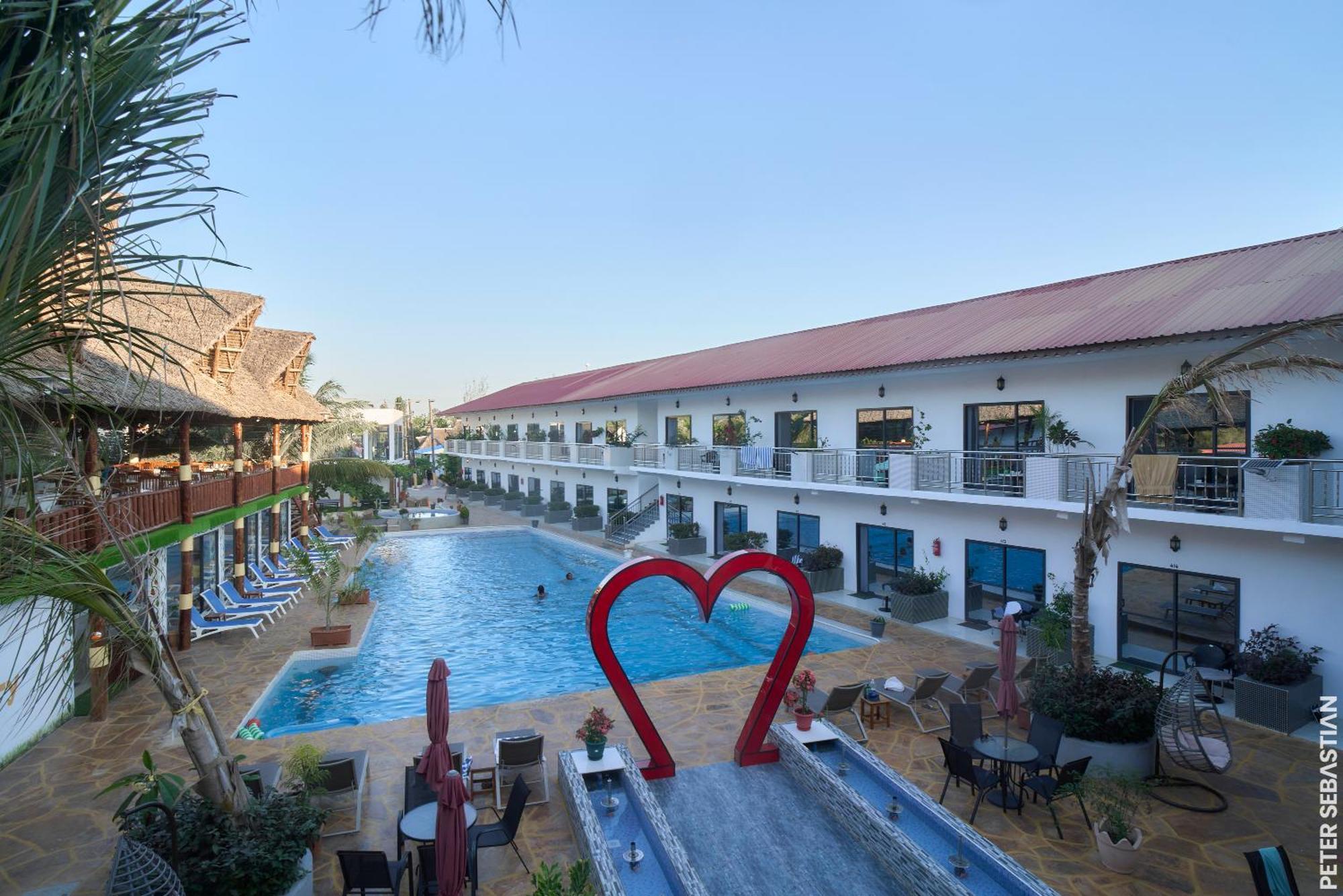 Canary Hotel & Spa Нунгві Екстер'єр фото