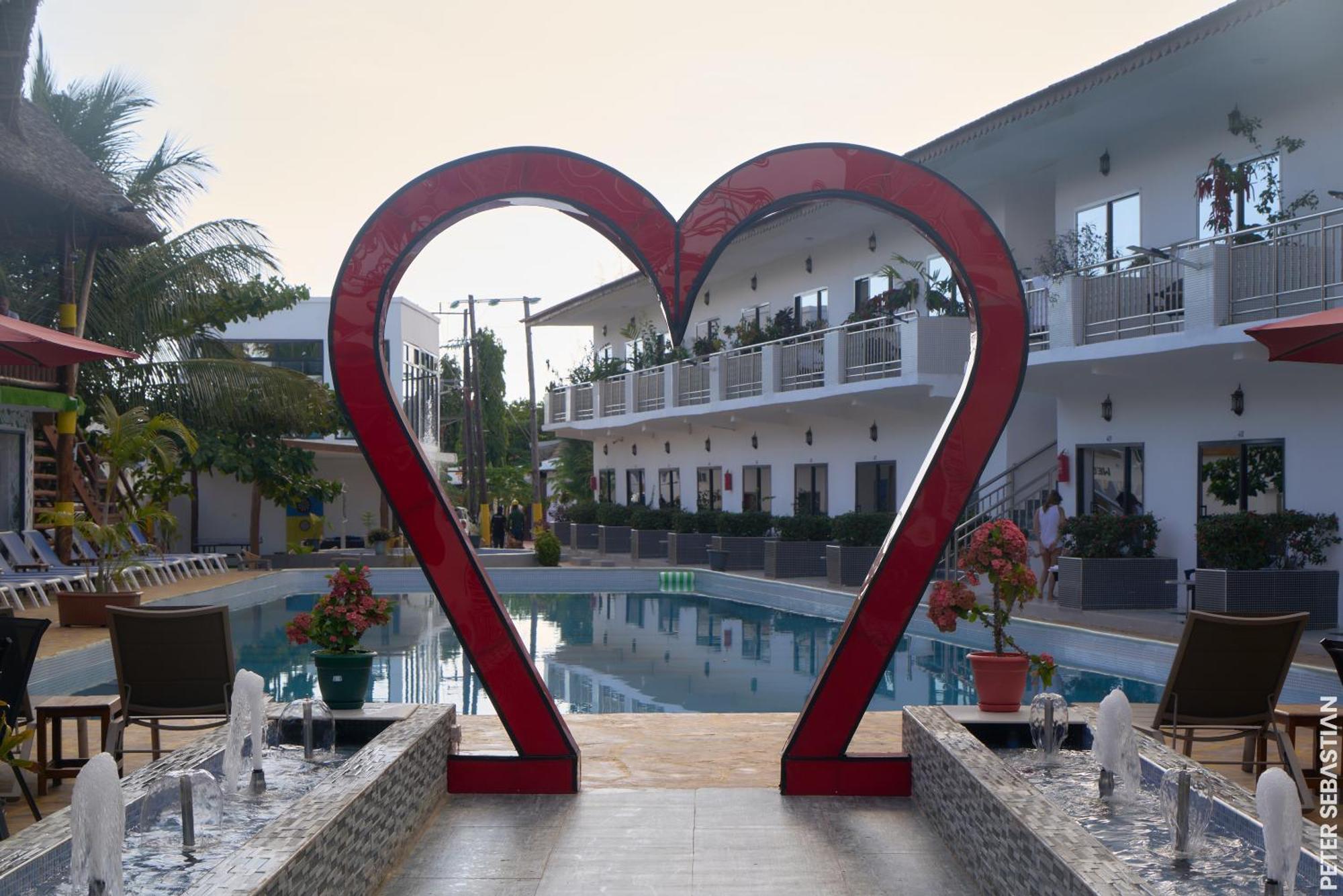 Canary Hotel & Spa Нунгві Екстер'єр фото