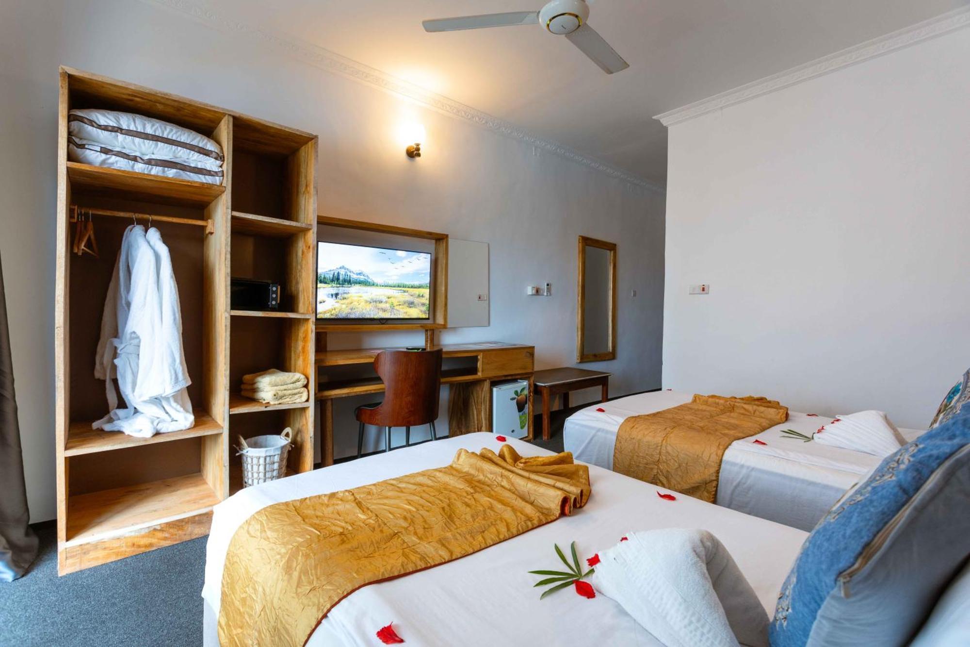 Canary Hotel & Spa Нунгві Екстер'єр фото